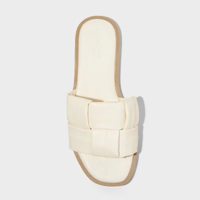 Women's Mara Footbed Sandals - Universal Thread™ Cream 4 Women's Mara Footbed Sandals - Universal Thread™ Cream - Image 2