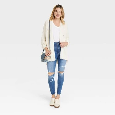 Women's High-Rise Distressed Skinny Jeans - Universal Thread™ Medium Wash 00 4 Women's High-Rise Distressed Skinny Jeans - Universal Thread™ Medium Wash 00 - Image 2