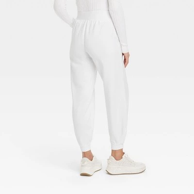 Women's Mid-Rise Sweatpants - Universal Thread™ White 3 Women's Mid-Rise Sweatpants - Universal Thread™ White