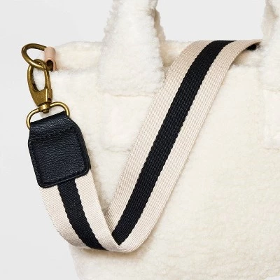 Handbag Strap - Universal Thread™ Fuchsia 5 Handbag Strap - Universal Thread™ Fuchsia - Image 3