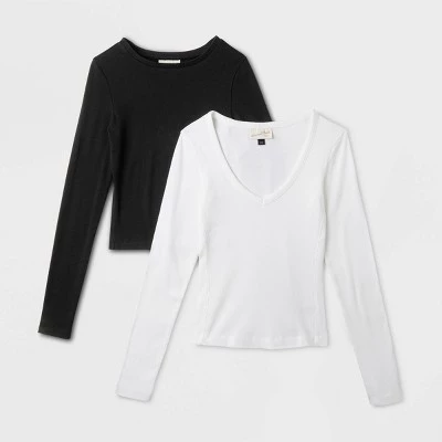 Women's 2pk Long Sleeve Shrunken Rib T-Shirt - Universal Thread™ White/Black 12 Women's 2pk Long Sleeve Shrunken Rib T-Shirt - Universal Thread™ White/Black - Image 10