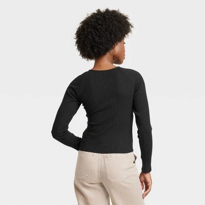 Women's Slim Fit Long Sleeve V-Neck Wrap Shirt - Universal Thread™ Red 3 Women's Slim Fit Long Sleeve V-Neck Wrap Shirt - Universal Thread™ Red