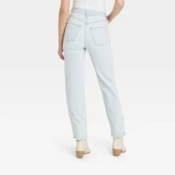 Women's High-Rise 90's Distressed Straight Jeans - Universal Thread™ Medium Wash
