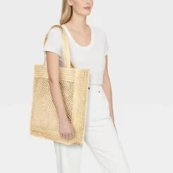 Crochet Tote Handbag - Universal Thread™ Beige