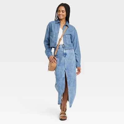 Women's Denim Cargo Jacket - Universal Thread™ Medium Wash 4 Women's Denim Cargo Jacket - Universal Thread™ Medium Wash - Image 2