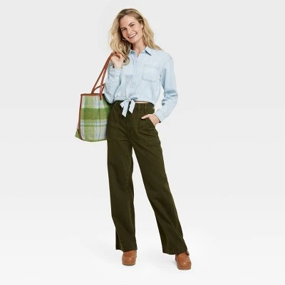 Women's Long Sleeve Collared Button-Down Shirt - Universal Thread™ Indigo 4 Women's Long Sleeve Collared Button-Down Shirt - Universal Thread™ Indigo - Image 2